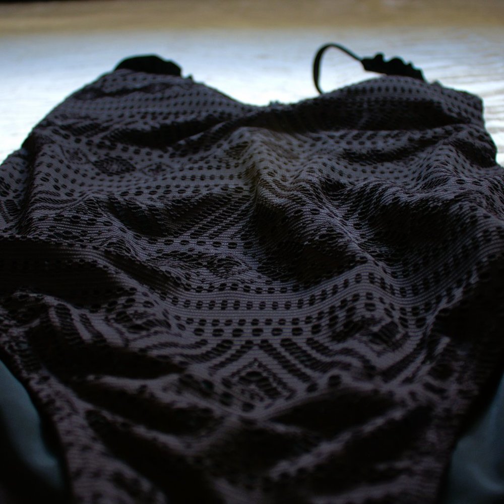 SO | Black Laced One Piece Swimsuit - Picture 4 of 7